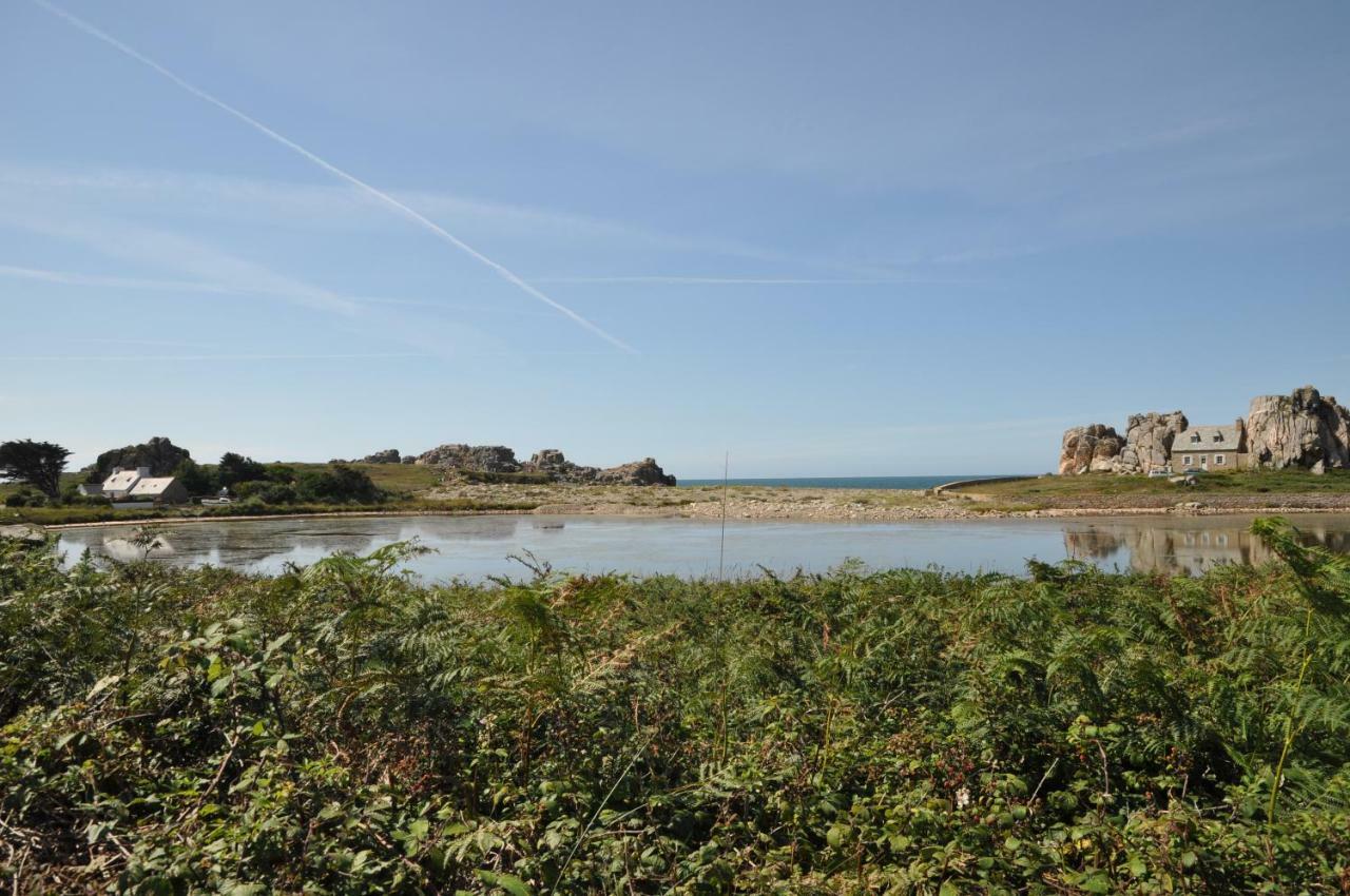 Chez Ngoc Hotel Lannion Esterno foto